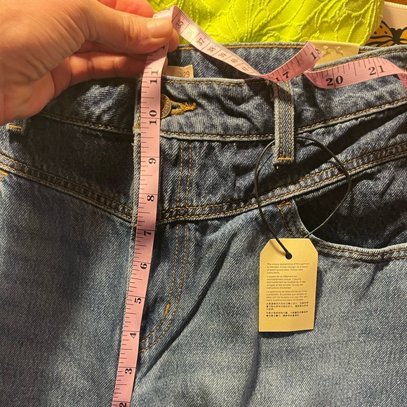 Levi’s Barrel Saddle Back Jeans NWT - Picture 12 of 13